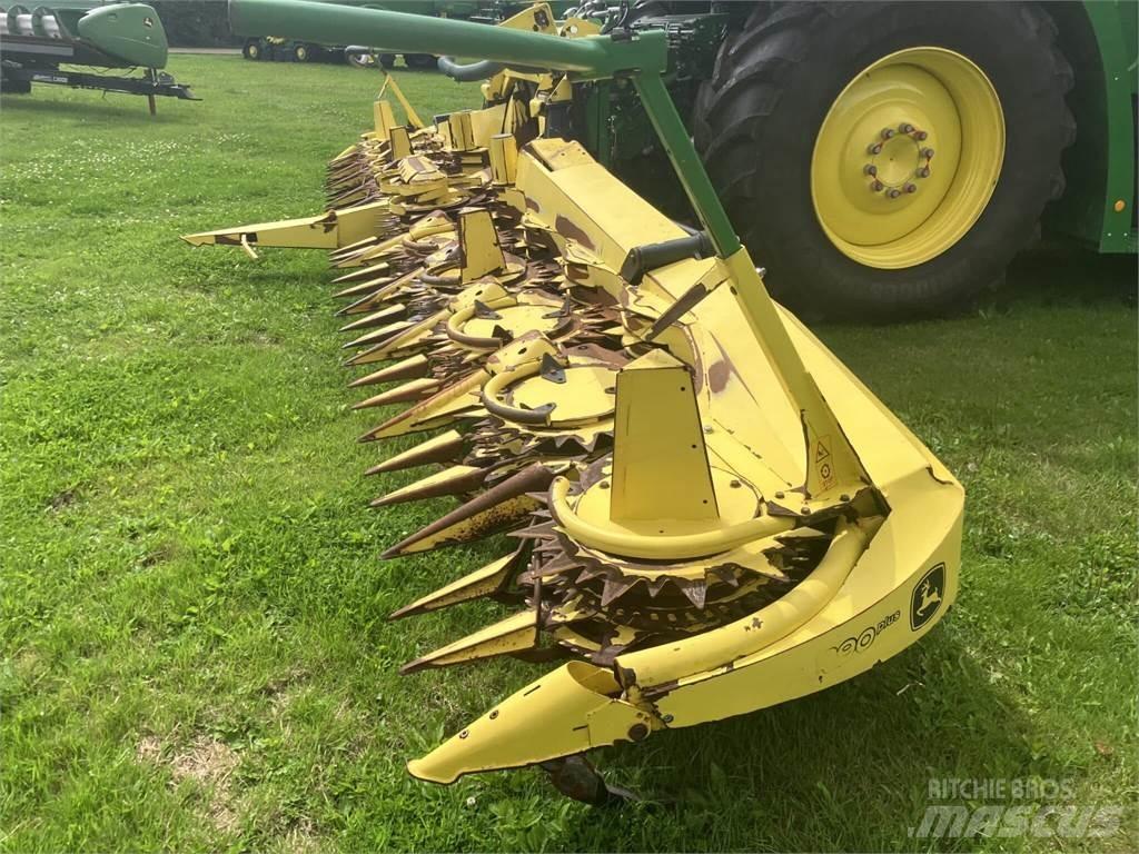John Deere 390 Plus علافات ذاتية الدفع