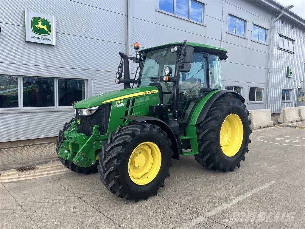 John Deere 5115M الجرارات