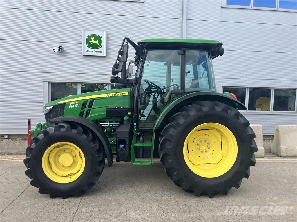 John Deere 5115M الجرارات