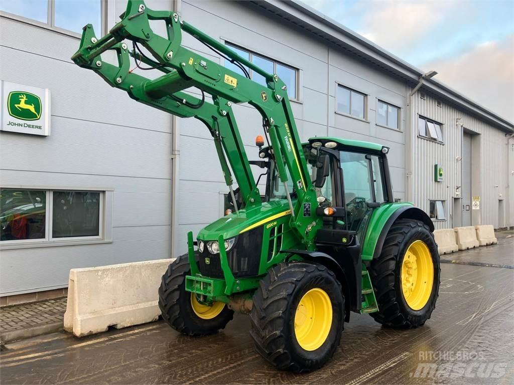 John Deere 6120M الجرارات