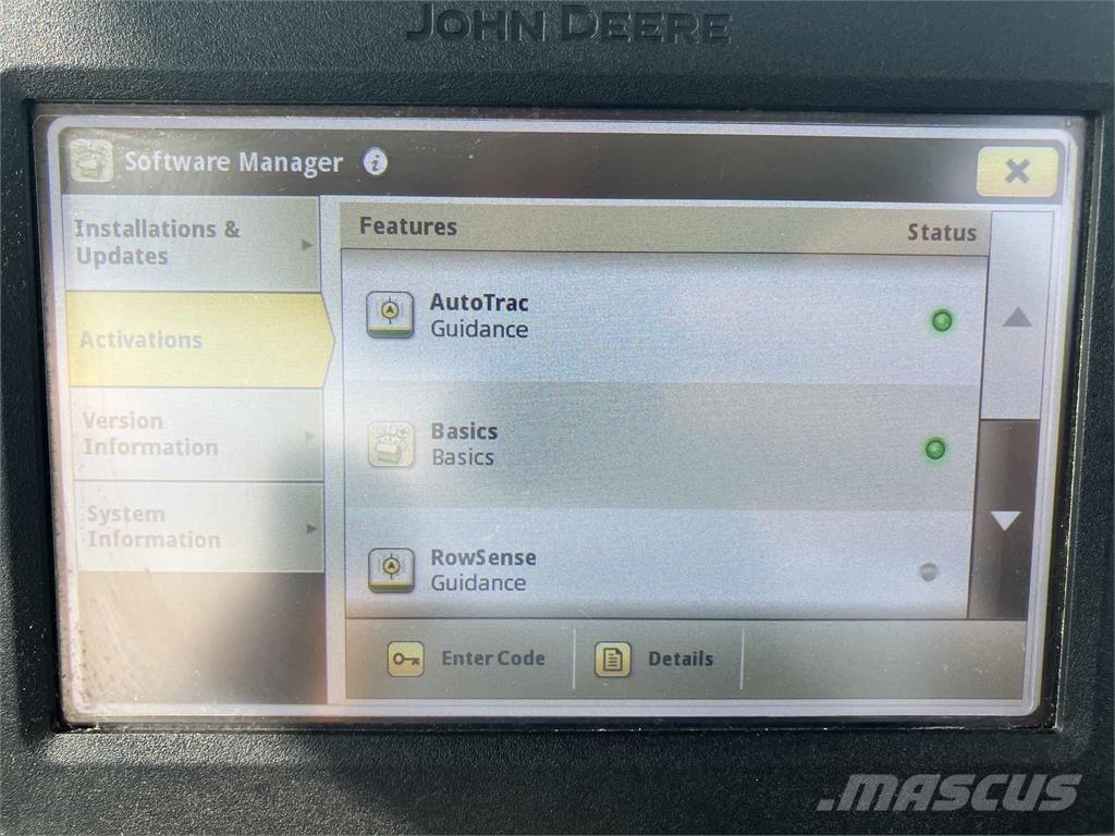 John Deere 6130R الجرارات
