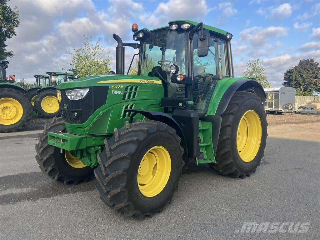 John Deere 6140M الجرارات