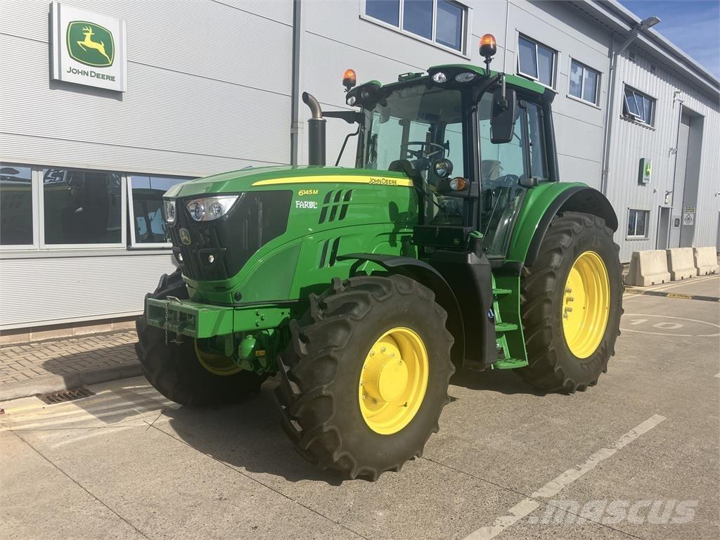 John Deere 6145M الجرارات