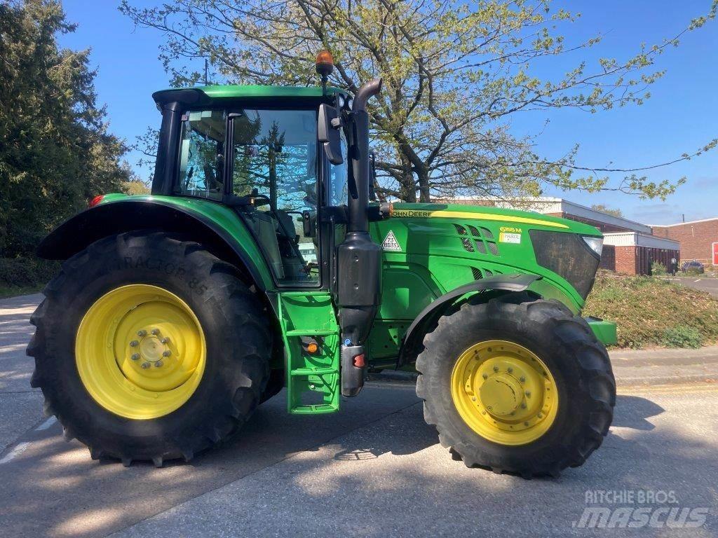 John Deere 6155M الجرارات