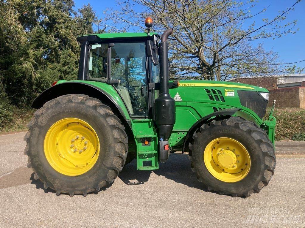 John Deere 6155M الجرارات