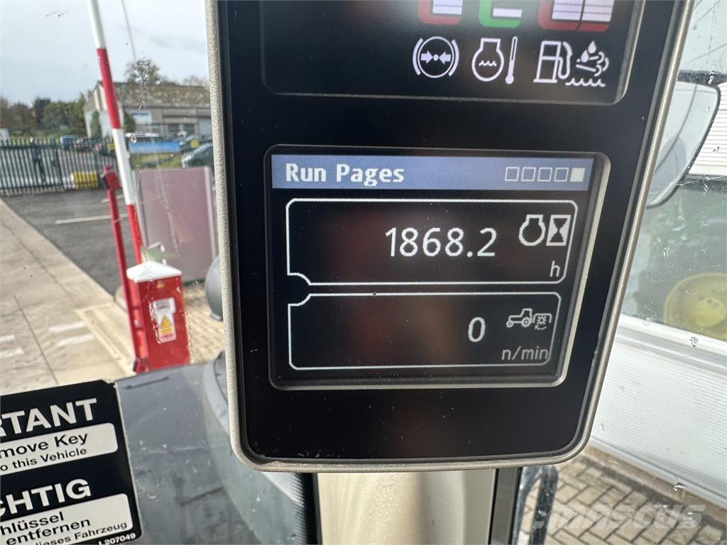 John Deere 6155M الجرارات