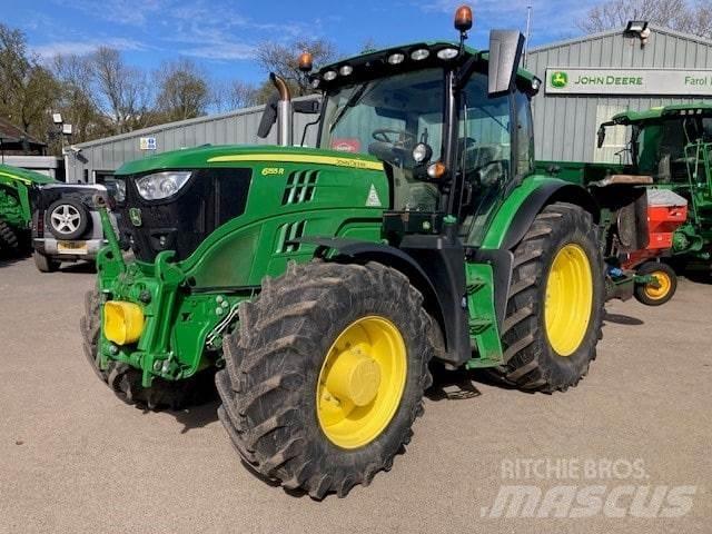 John Deere 6155R الجرارات