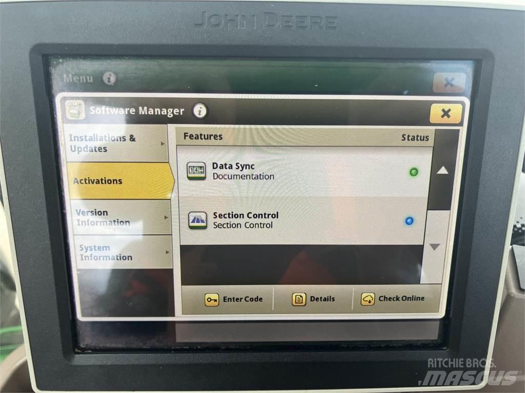 John Deere 6155R الجرارات