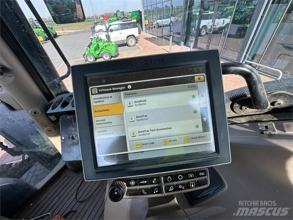 John Deere 6155R الجرارات