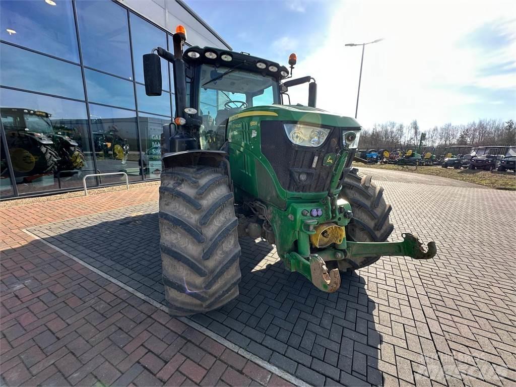 John Deere 6155R الجرارات