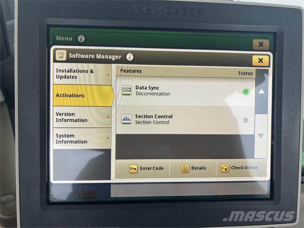 John Deere 6155R الجرارات