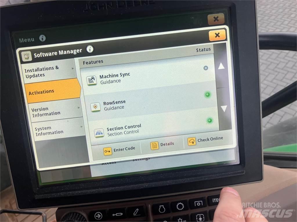 John Deere 6195R الجرارات