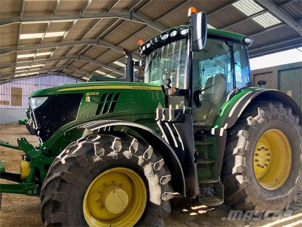 John Deere 6215R الجرارات