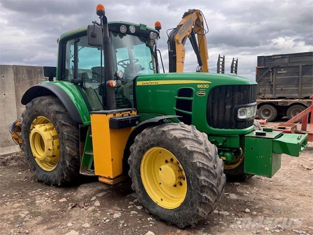 John Deere 6630 Premium الجرارات