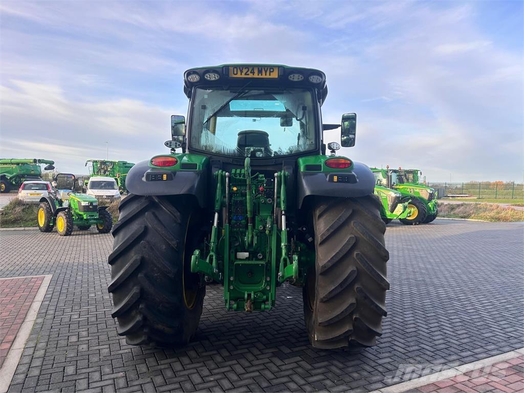 John Deere 6R 155 الجرارات