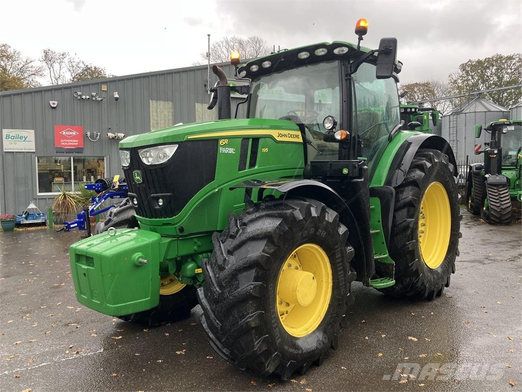 John Deere 6R 195 الجرارات
