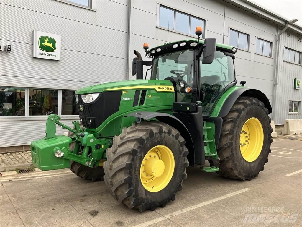John Deere 6R 195 الجرارات