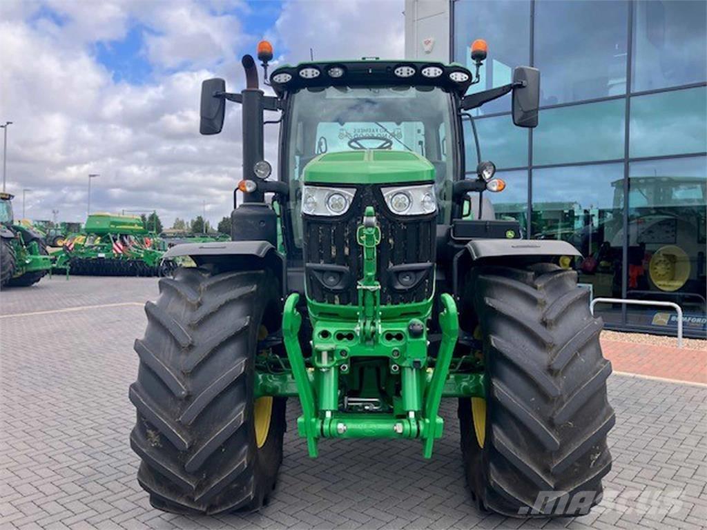 John Deere 6R 195 الجرارات