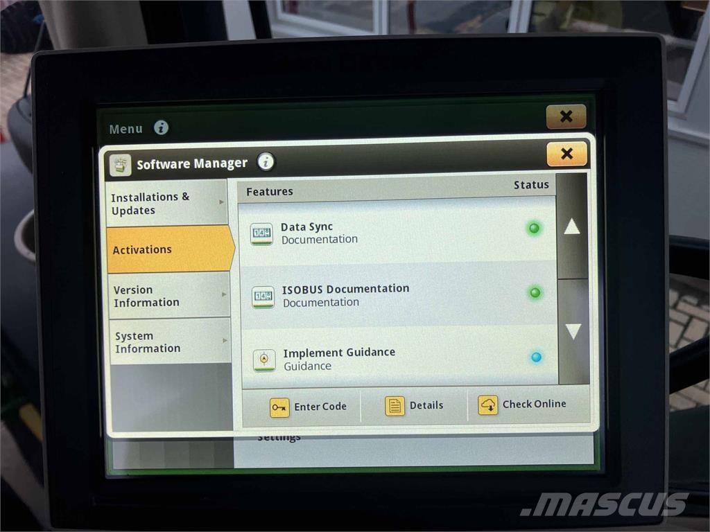 John Deere 6R 250 الجرارات