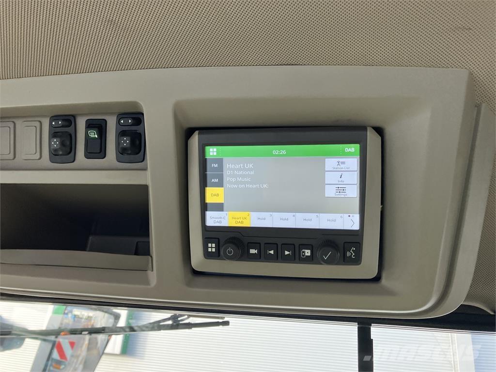 John Deere 7R 330 الجرارات