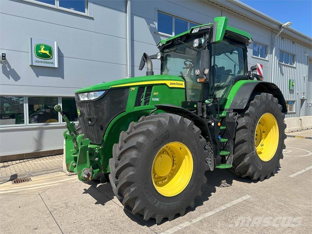 John Deere 7R 350 الجرارات