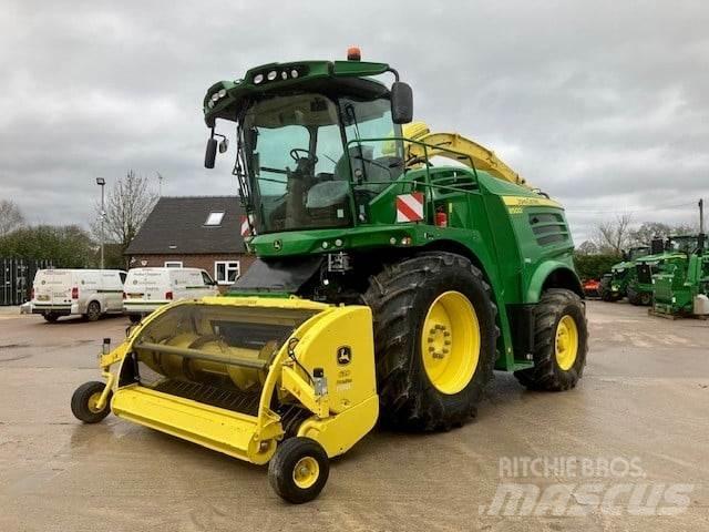 John Deere 8500i علافات ذاتية الدفع