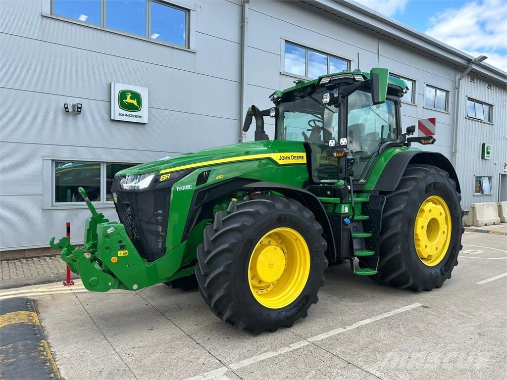John Deere 8R 410 الجرارات