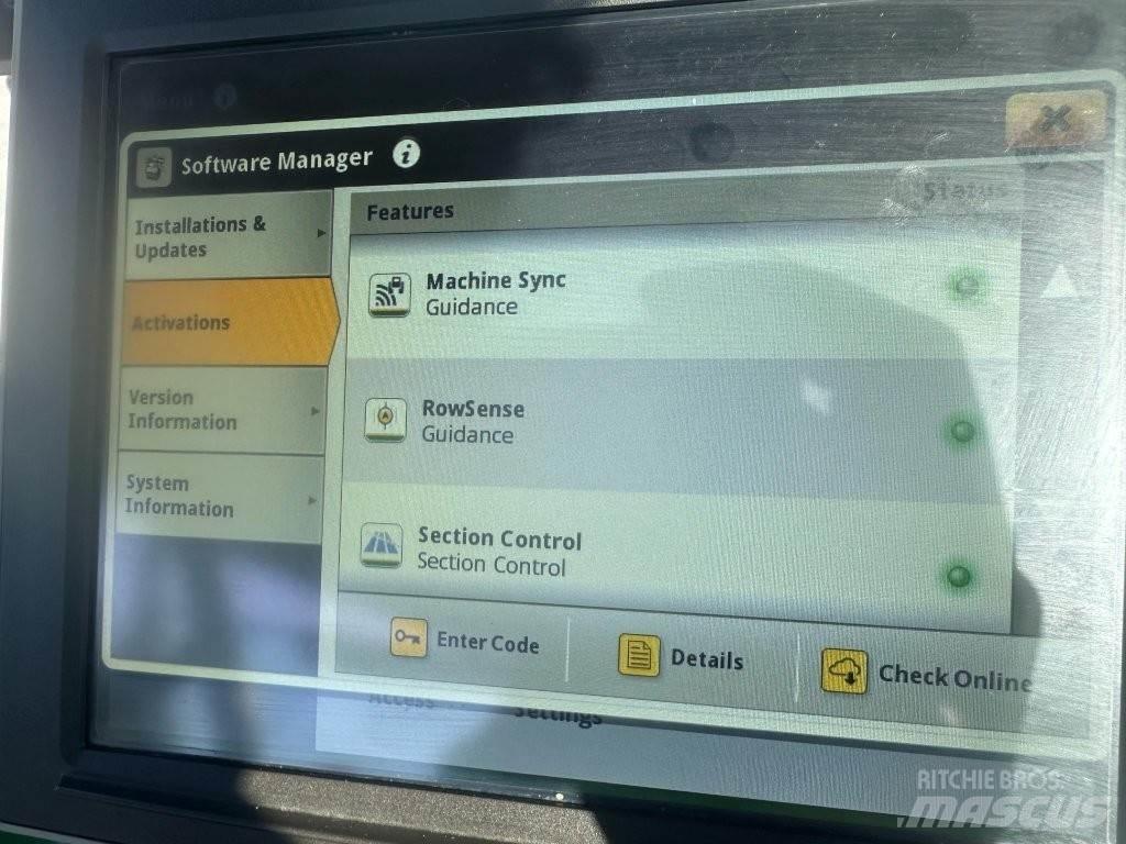 John Deere 8R 410 الجرارات