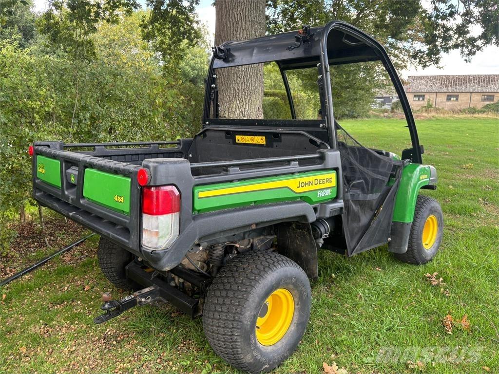 John Deere HPX815E ماكينات منفعة عامة