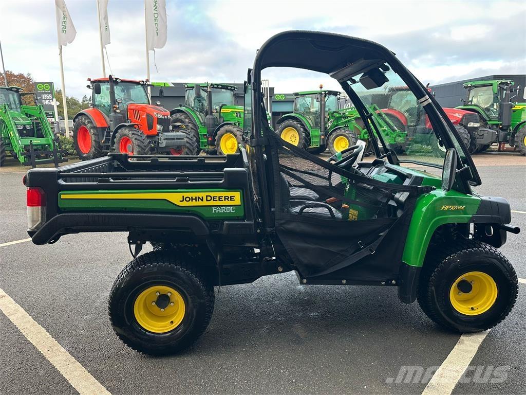 John Deere HPX815E ماكينات منفعة عامة