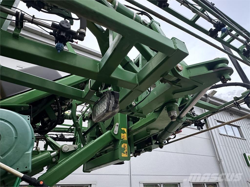 John Deere R4040i رشاشات ذاتية الحركة