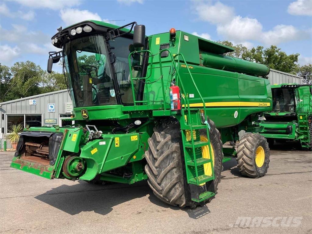 John Deere S690i HM حصادات