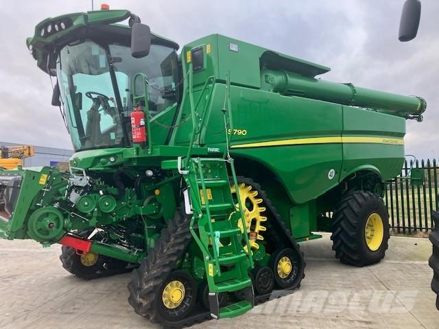 John Deere S790 حصادات