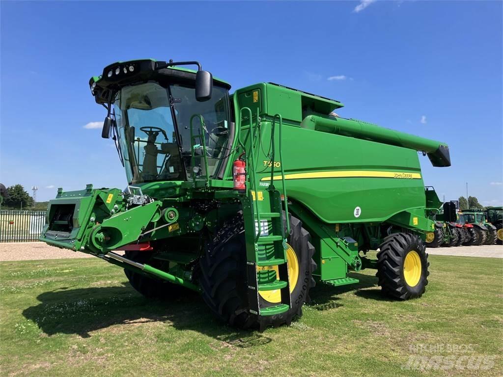 John Deere T550I حصادات