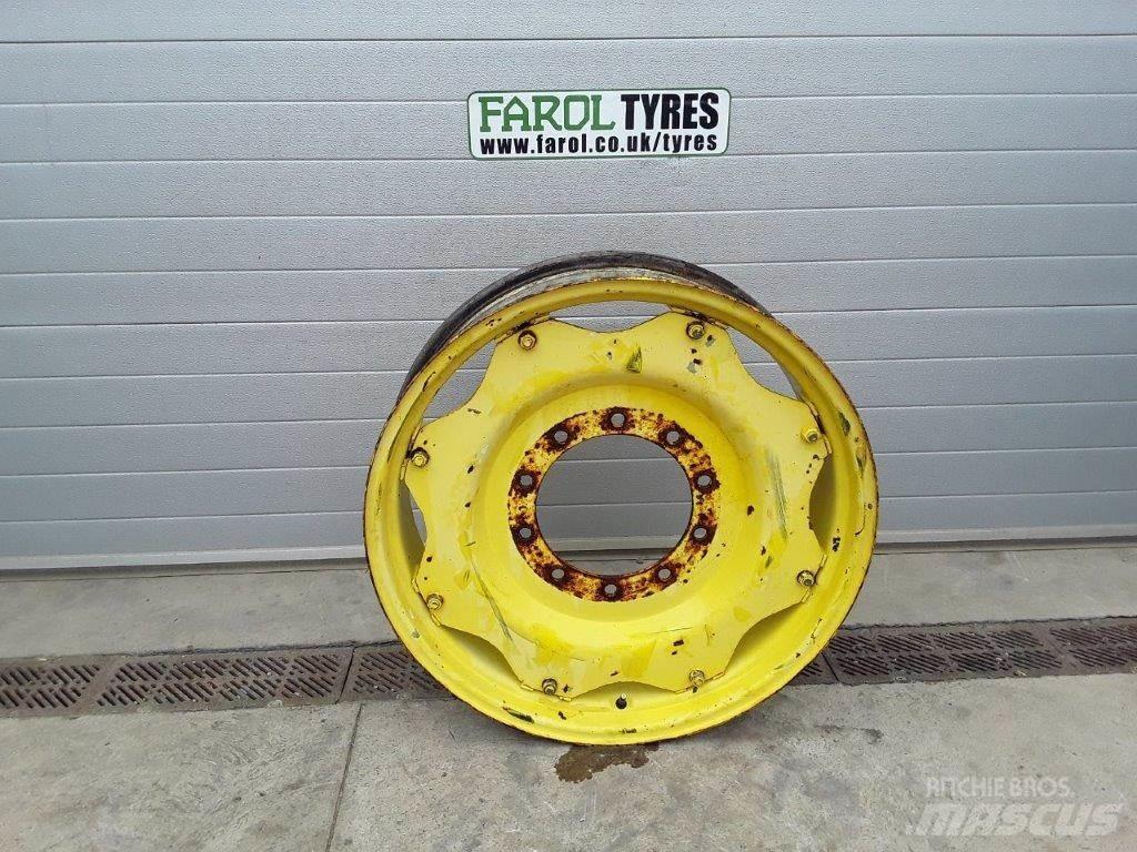 John Deere Used Rim الإطارات والعجلات والحافات