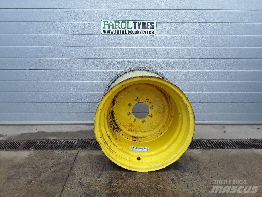 John Deere Used Rim الإطارات والعجلات والحافات