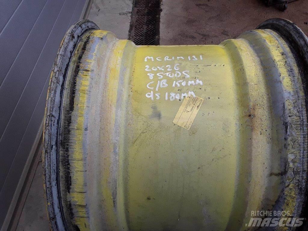 John Deere Used Rim الإطارات والعجلات والحافات