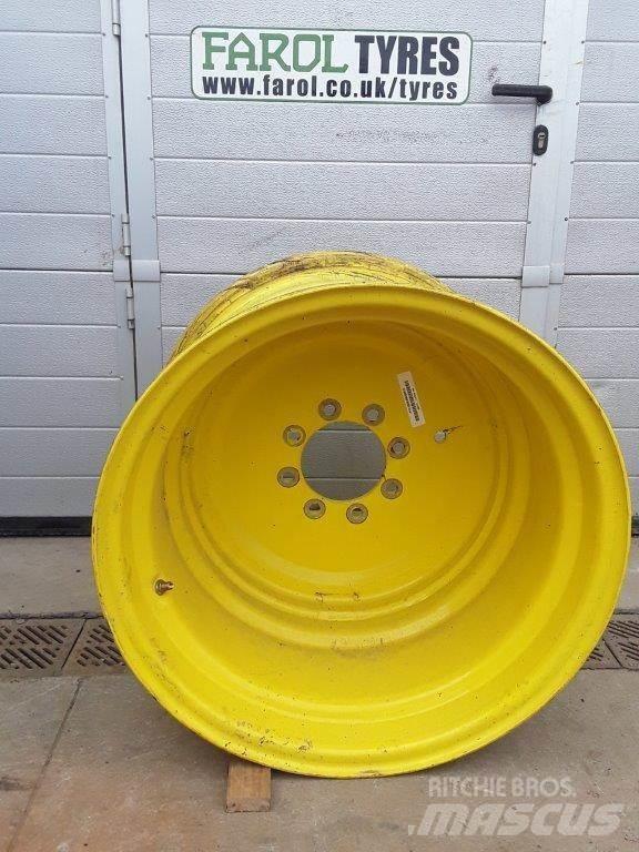 John Deere Used Rim الإطارات والعجلات والحافات