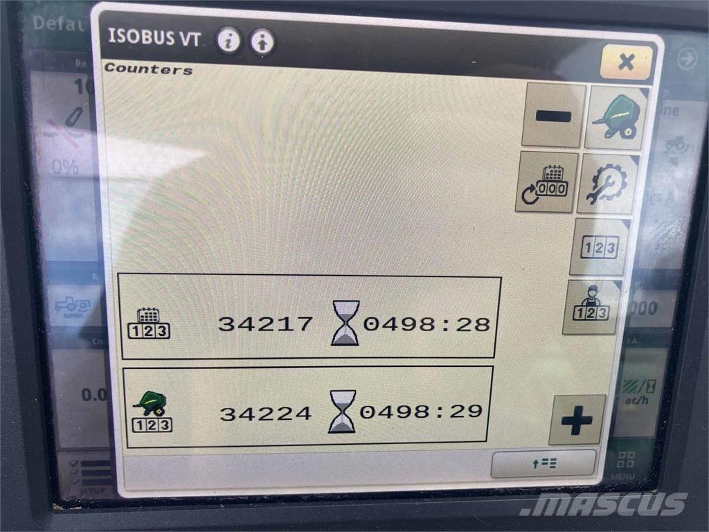 John Deere V451R مكابس وميبسات التبن