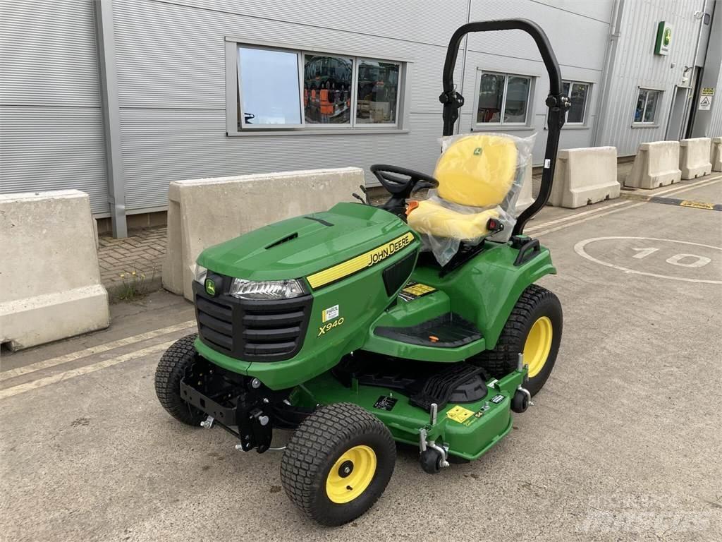 John Deere X940 ركوب الحشائش