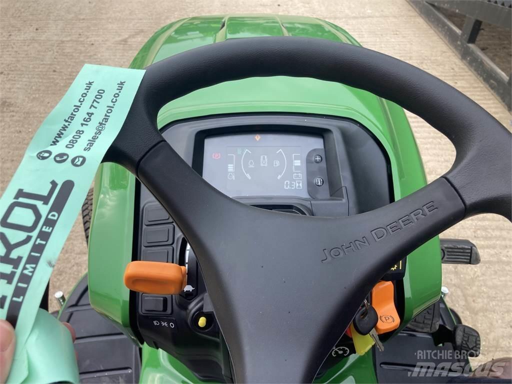John Deere X950R ركوب الحشائش