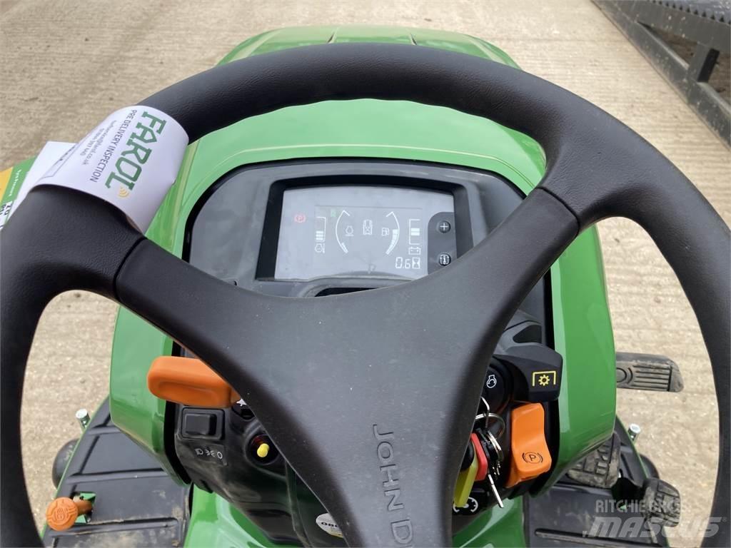 John Deere X950R ركوب الحشائش