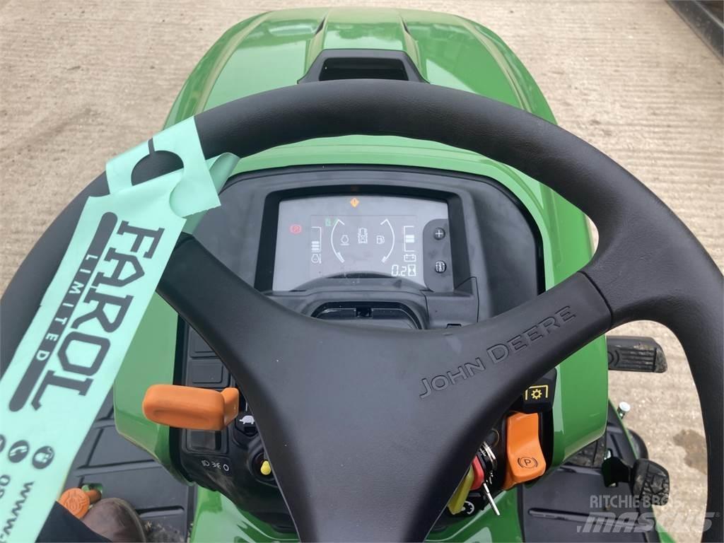 John Deere X950R ركوب الحشائش