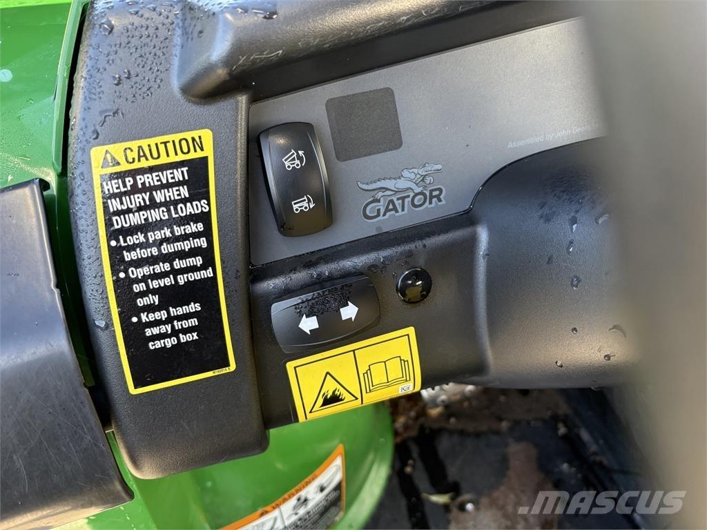 John Deere XUV855M ماكينات منفعة عامة