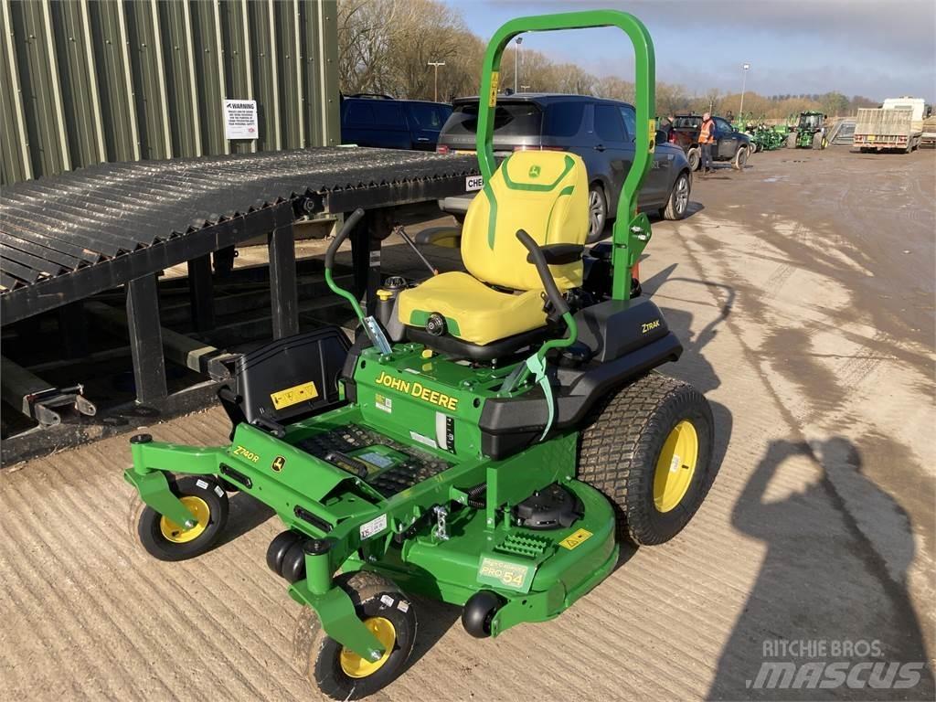 John Deere Z740R ركوب الحشائش