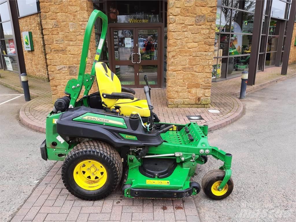 John Deere Z950R ركوب الحشائش