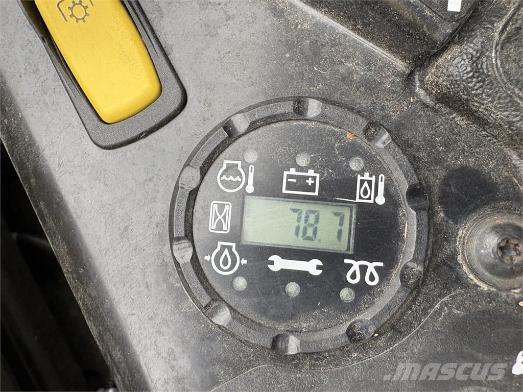 John Deere Z994R ركوب الحشائش