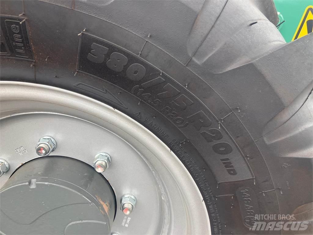 Kramer KL35.8T معدات مناولة لأغراض الزراعة