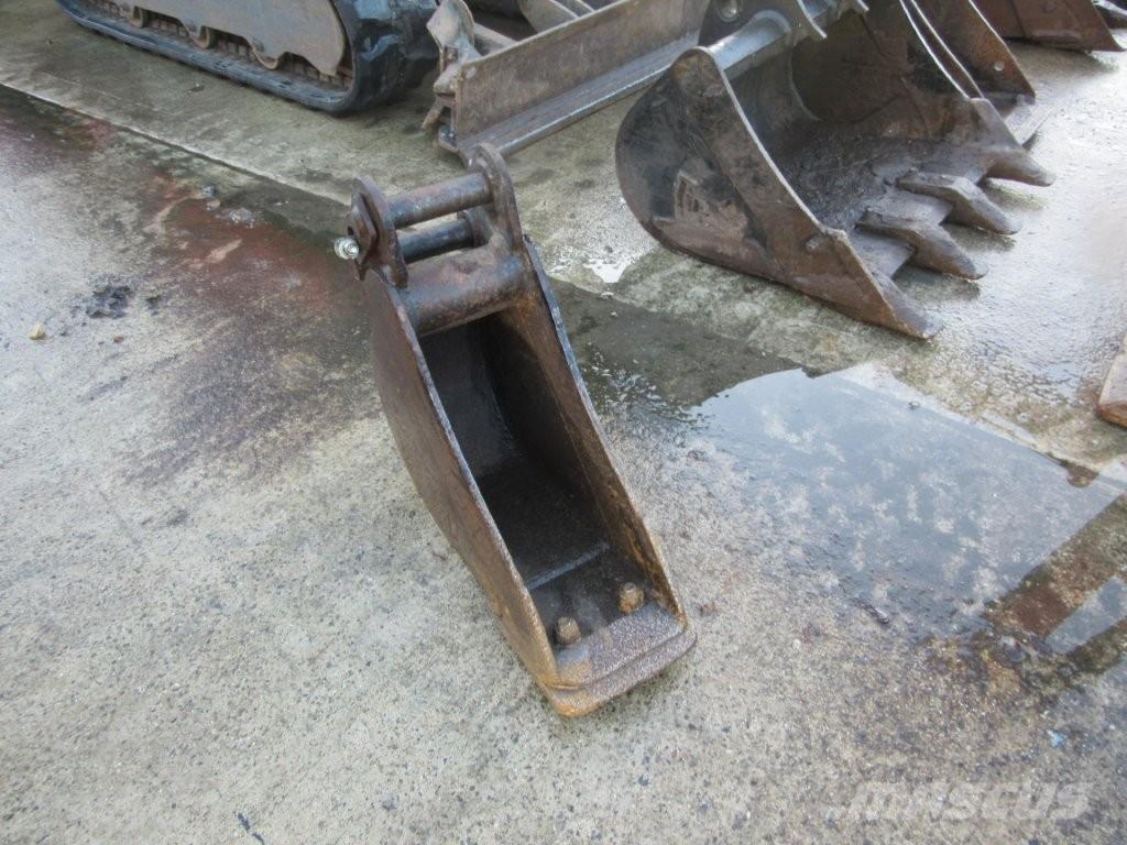 Kubota KX018-4 حفارات زحافة