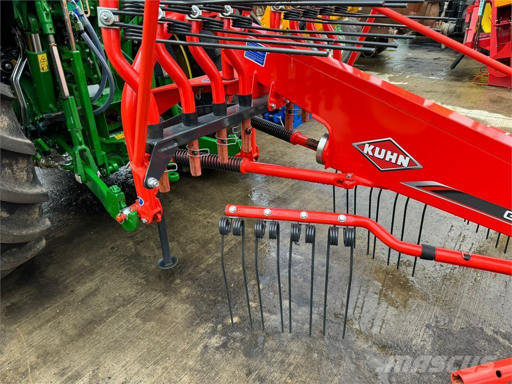 Kuhn GA 4201 مكابس وميبسات التبن